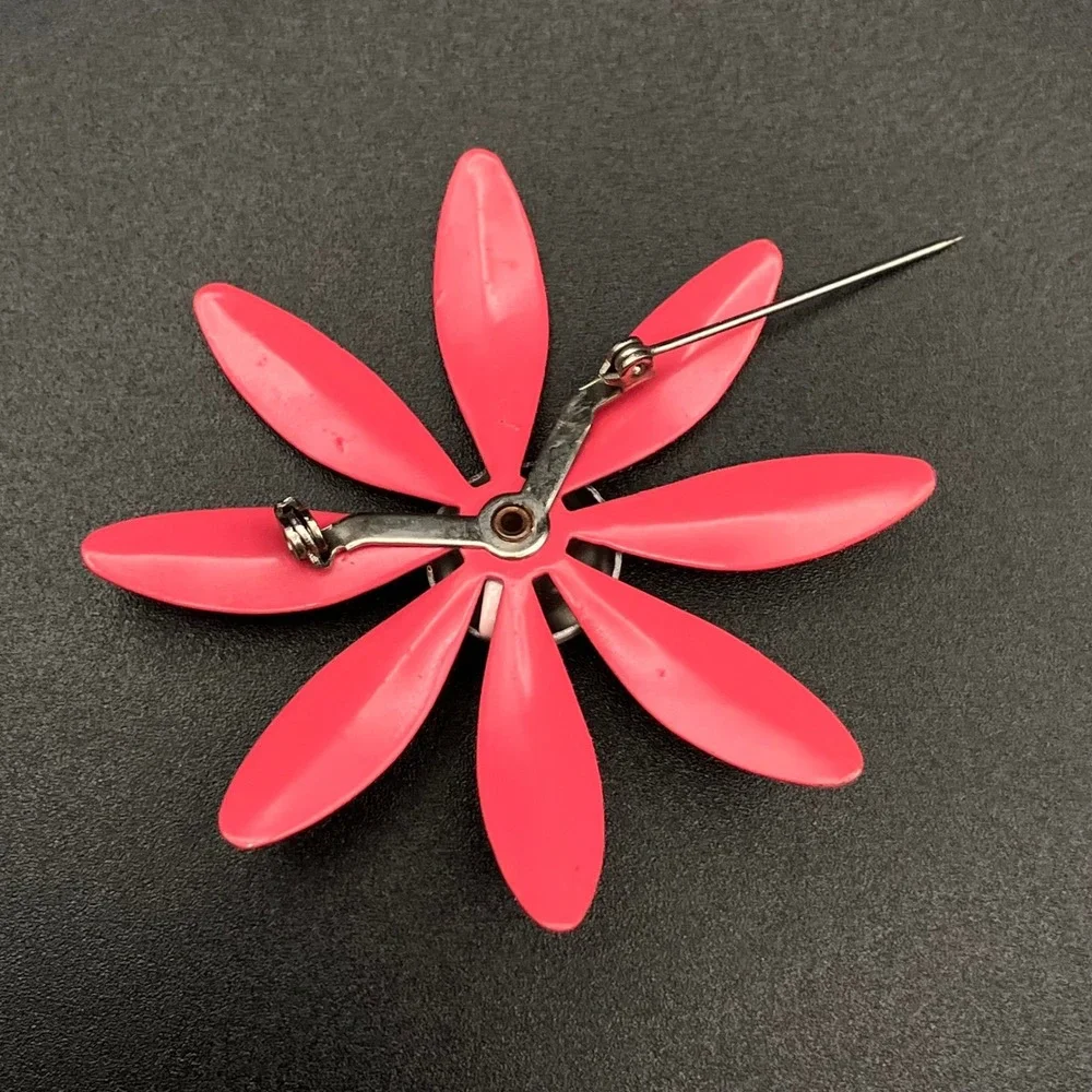 Vintage Pink Enamel Flower Brooch Mid Century Mod Pop Art Flower Power 2.75 